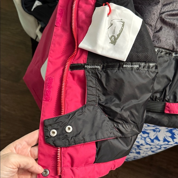 Rossignol Pink ski jacket - size M - Picture 7 of 8